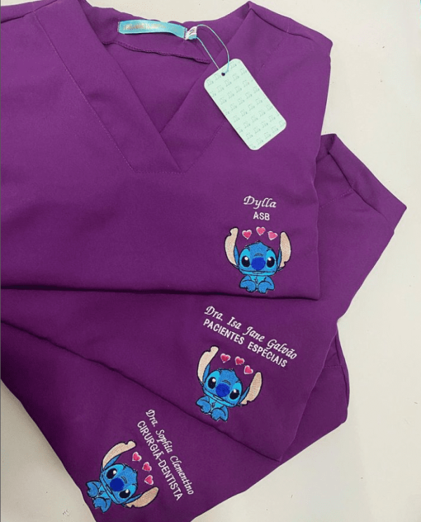 Liso em Gabardine com Bordado de Personagem