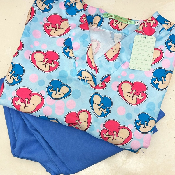 Pijama Hospitalar com estampa Obstetrícia