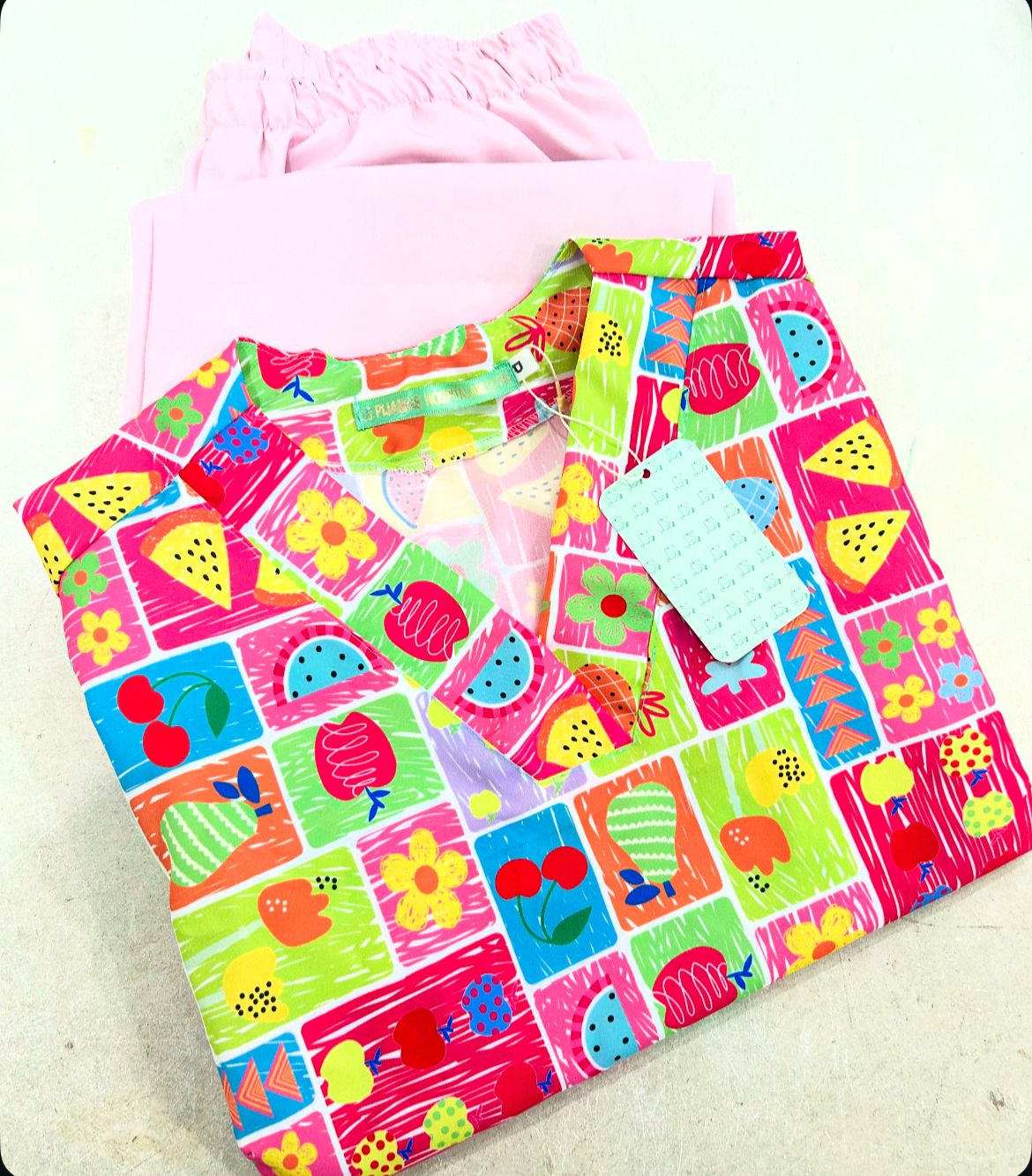 Pijama Hospitalar com estampa Frutas